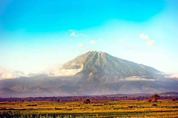 How hard is it to climb Mt Meru? 
